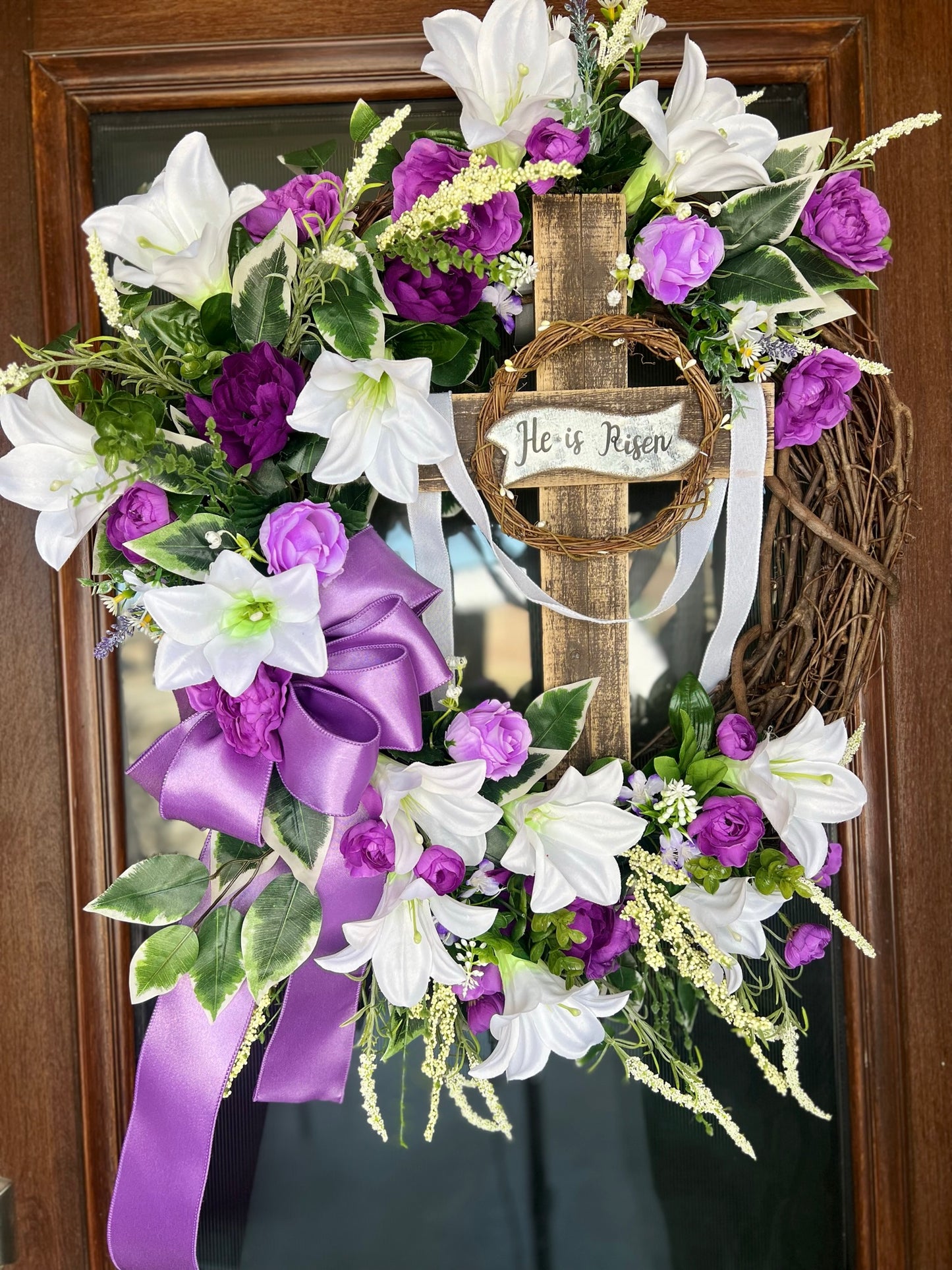 He is Risen Grapevine Wreath